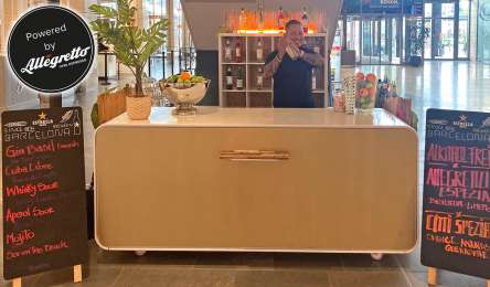 COCKTAIL-BAR