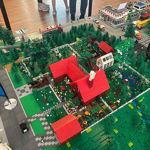 LEGO